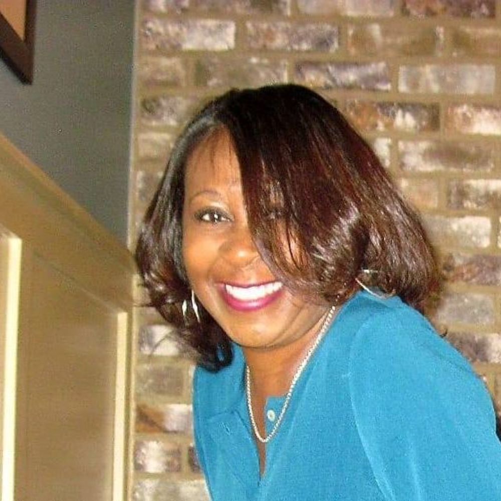 Meet your Posher, Pam